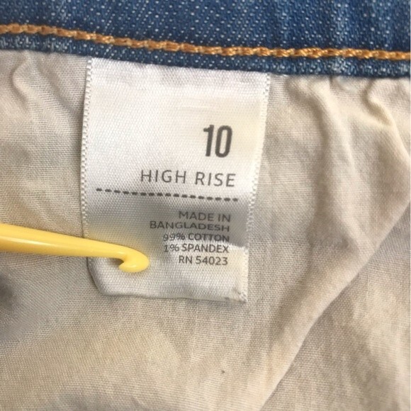 Old Navy High Rise Blue Denim Jean Skirt Distressed Raw Hem Women Size 10 - Picture 6 of 11